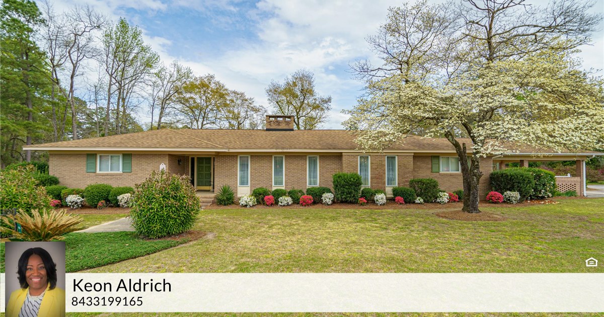 308 Park Ave, Olanta, SC 29114